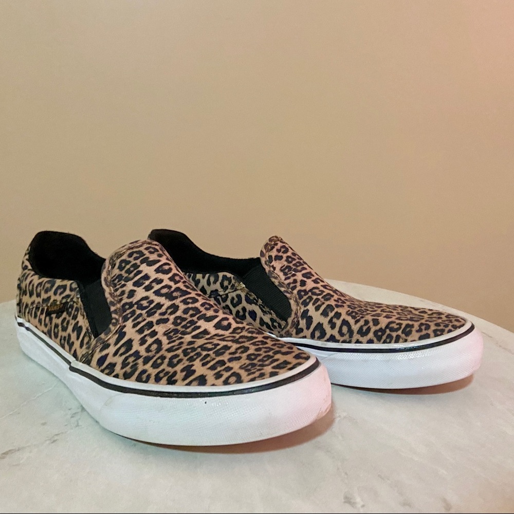 Leopard Vans (Deluxe Comfort)